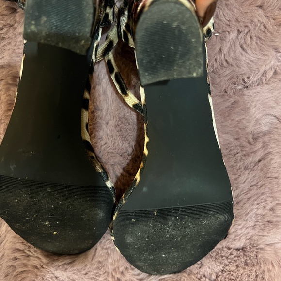 Madden Girl Leopard heeled sandals - Picture 4 of 5